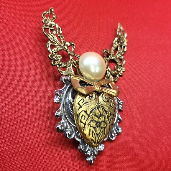 Jane Angel Pin Brooch Metal Gold Silver Signed - Picture 5 of 12